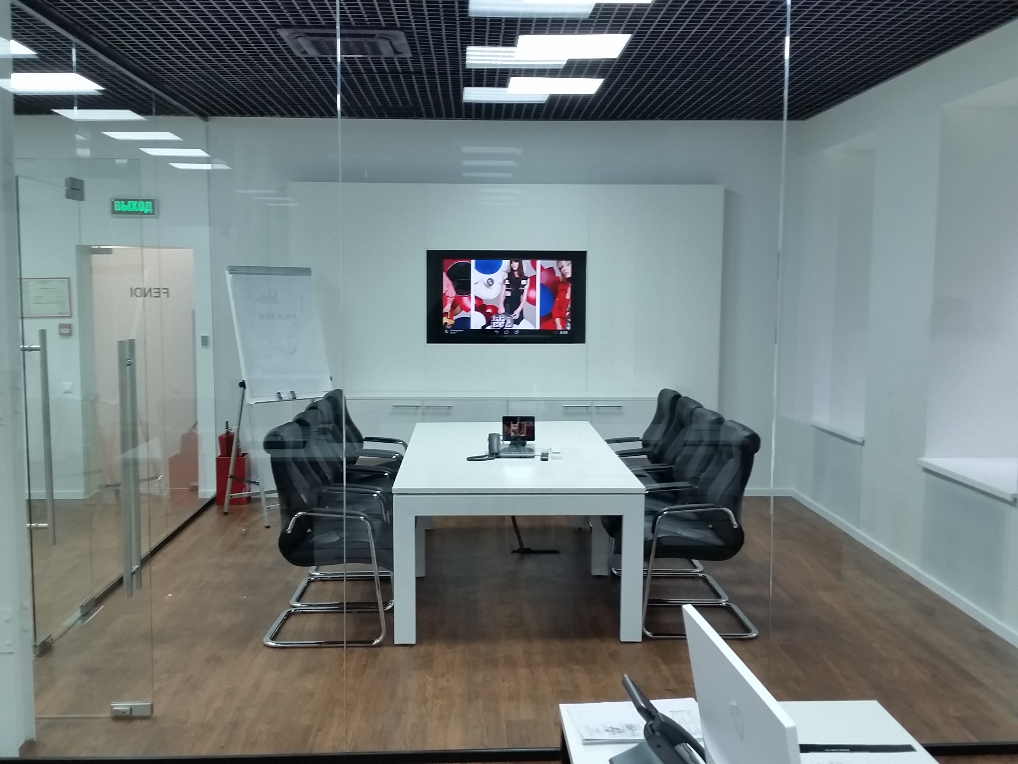 Fendi%20Office%202