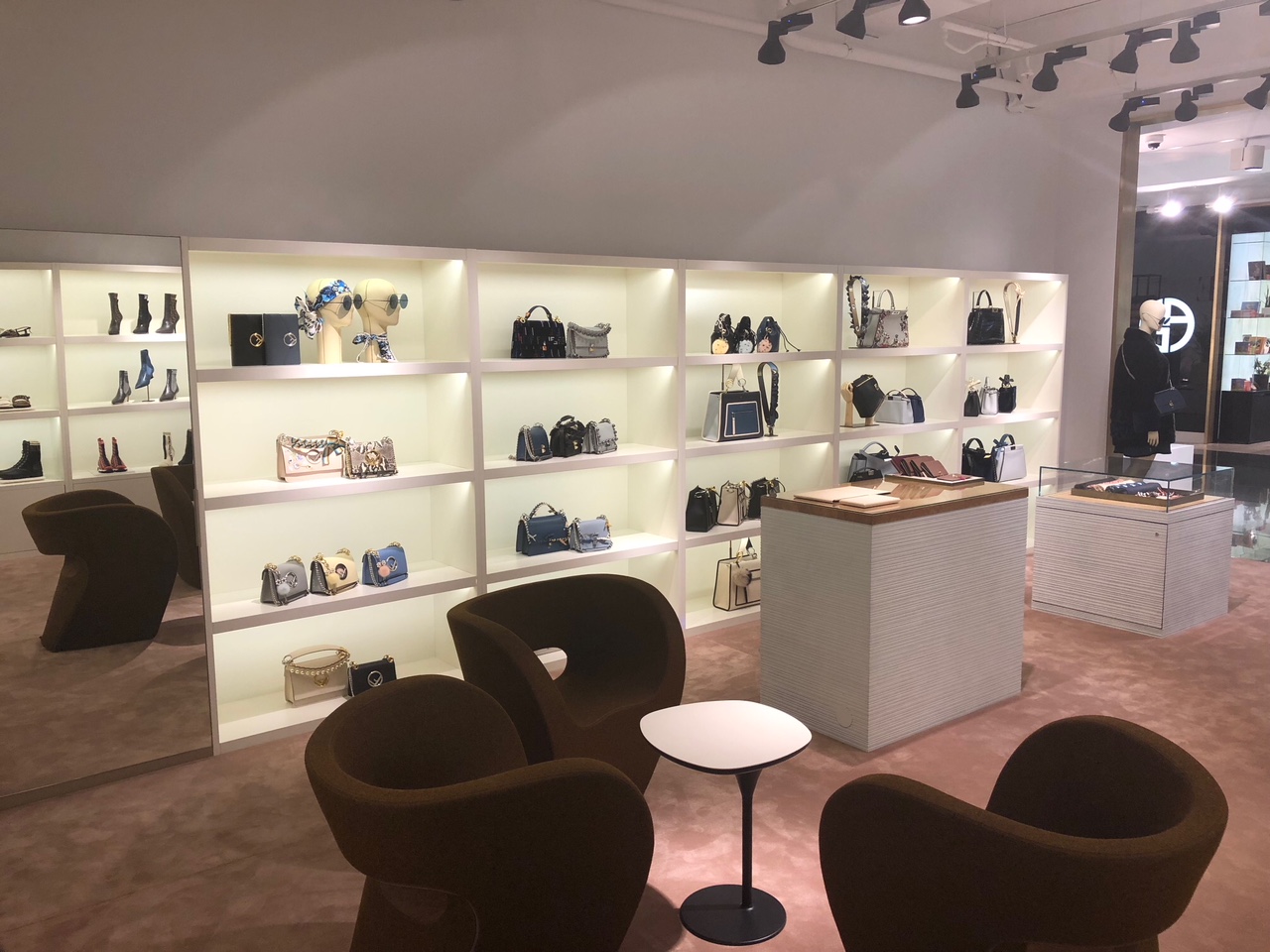 Fendi%20SPB%202.jpeg