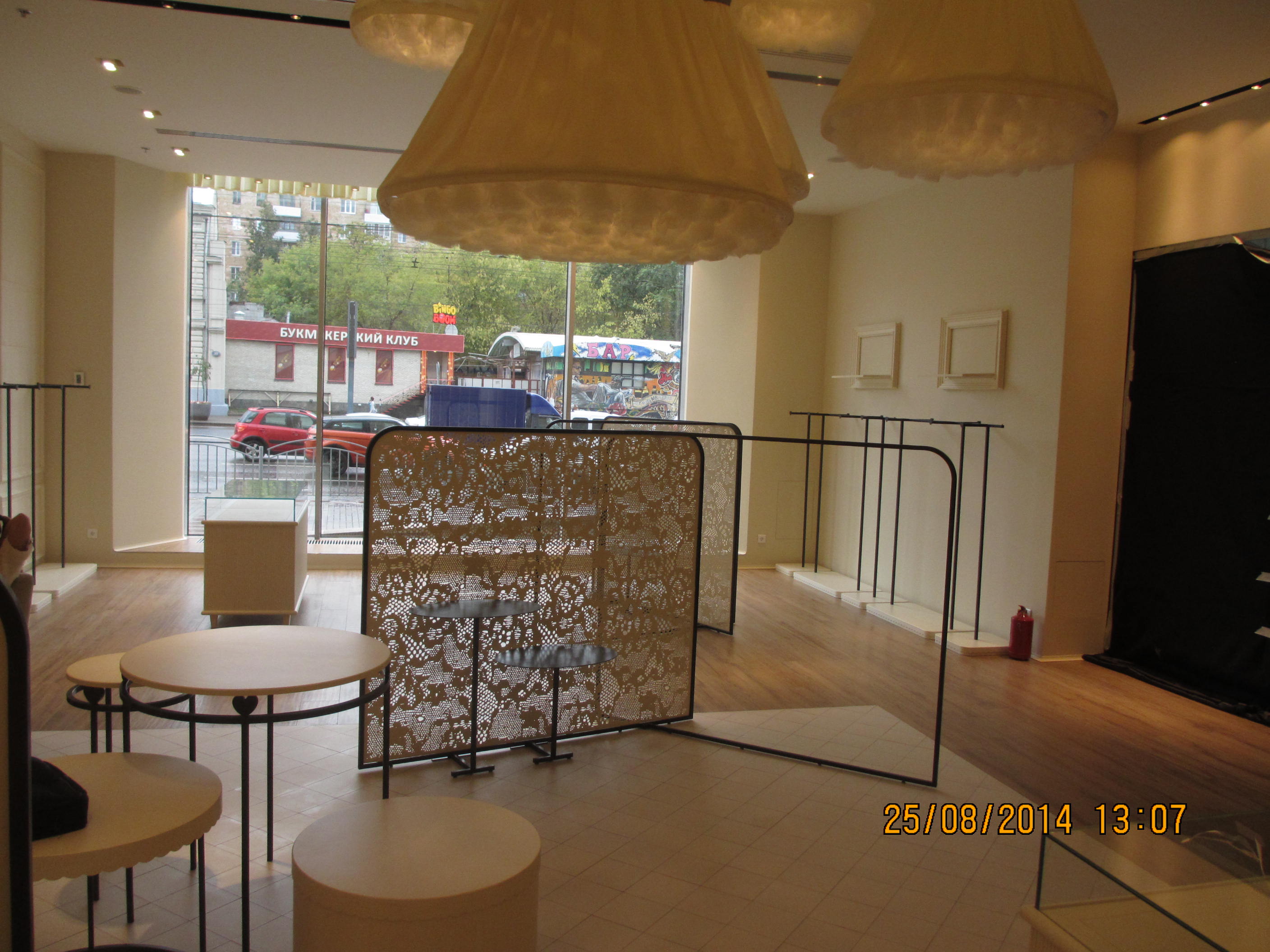 Twinset%20Atrium%201.JPG